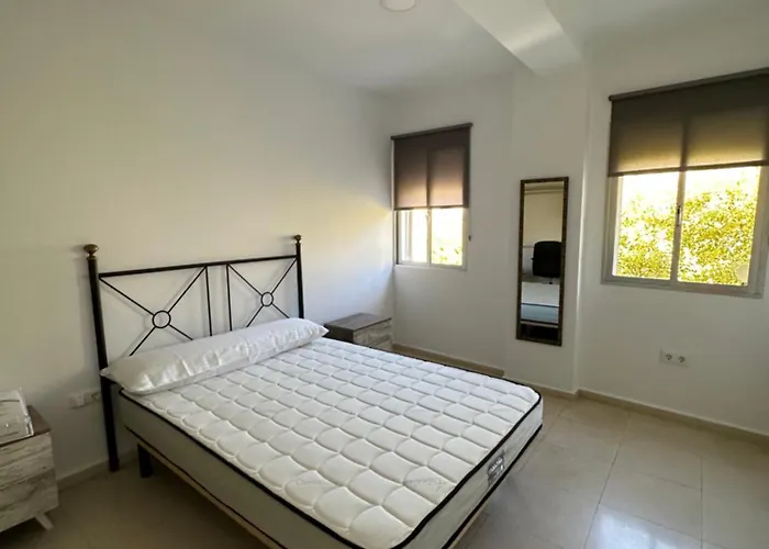 Privadas Con Bano Compartido En Espectacular Piso