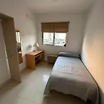 Privadas Con Bano Compartido En Espectacular Piso 旅馆 赫雷斯