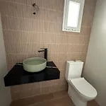 旅馆 Privadas Con Bano Compartido En Espectacular Piso 赫雷斯