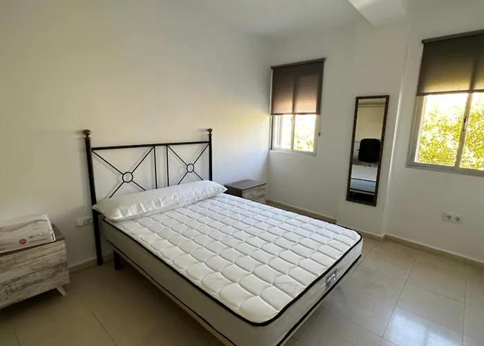 Privadas Con Bano Compartido En Espectacular Piso