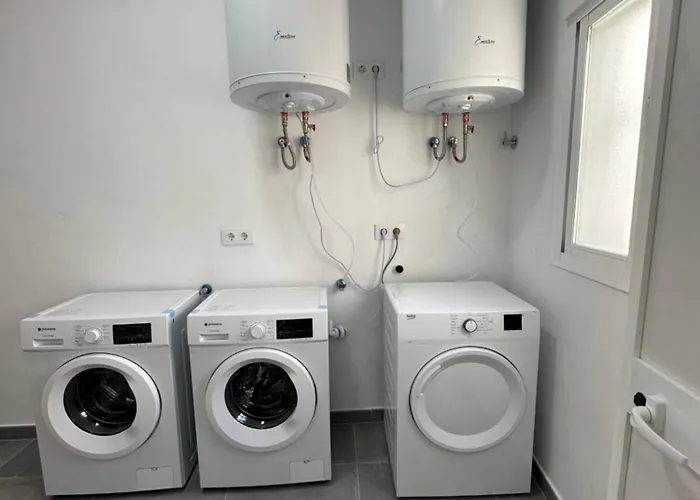 Privadas Con Bano Compartido En Espectacular Piso