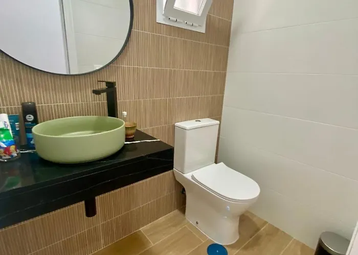 Privadas Con Bano Compartido En Espectacular Piso