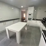 Privadas Con Bano Compartido En Espectacular Piso * جيريز