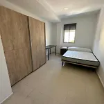 Privadas Con Bano Compartido En Espectacular Piso Hostel *
